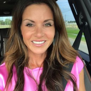 Meet your Posher, Sally